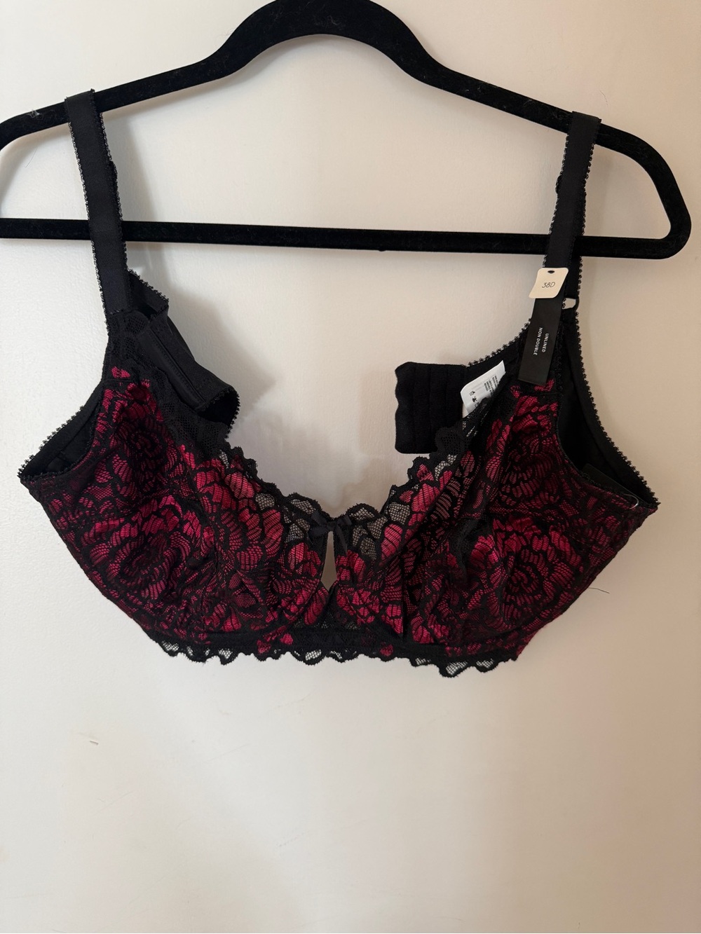 DΓ©esse Lingerie Black Red Floral Lace Underwire Bra 38D NWT